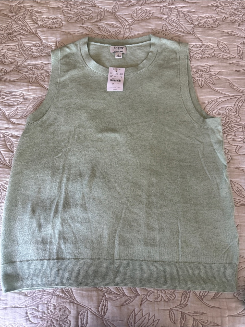 J. Crew Women’s Light Green Crewneck Sleeveless Sweater Vest size M - NWT